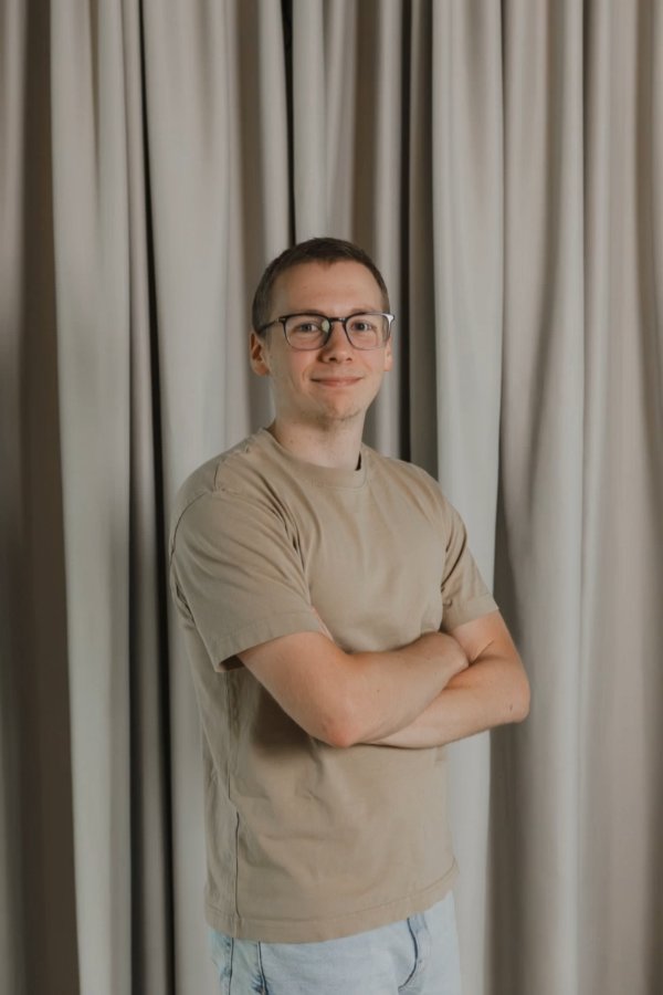 René – IT Support Engineer